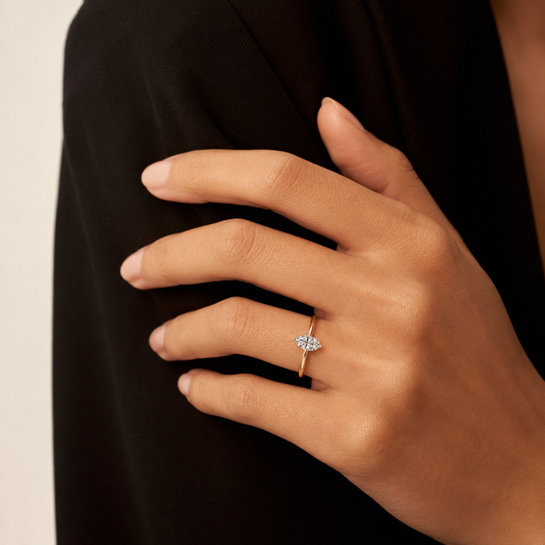 Anillo de compromiso solitario (1,0 + 0,06 ct) personalizado - Marquise Cut