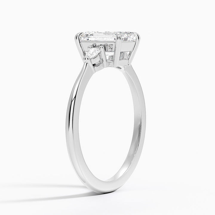 ANILLO DE COMPROMISO PETITE (1,25 + 0,11 CT) PERSONALIZADO - Emerald Cut