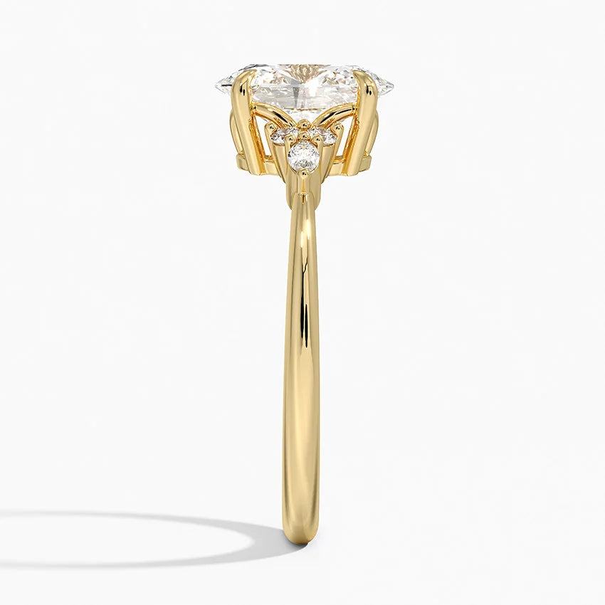 ANILLO DE COMPROMISO PETITE (1,5 + 0,11 CT) PERSONALIZADO - Oval Cut