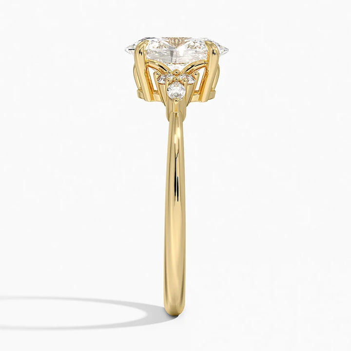 ANILLO DE COMPROMISO PETITE (1,5 + 0,11 CT) PERSONALIZADO - Oval Cut