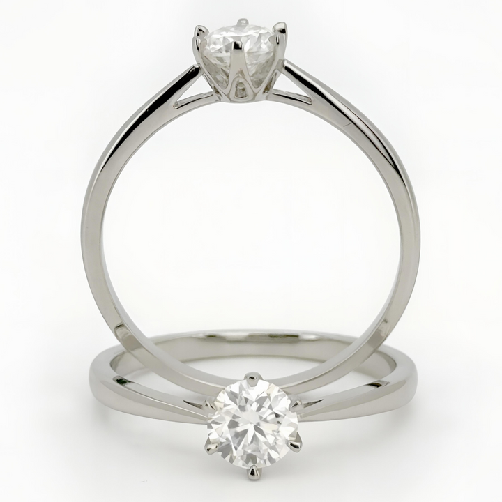 Anillo con brillante solitario de 0.5ct