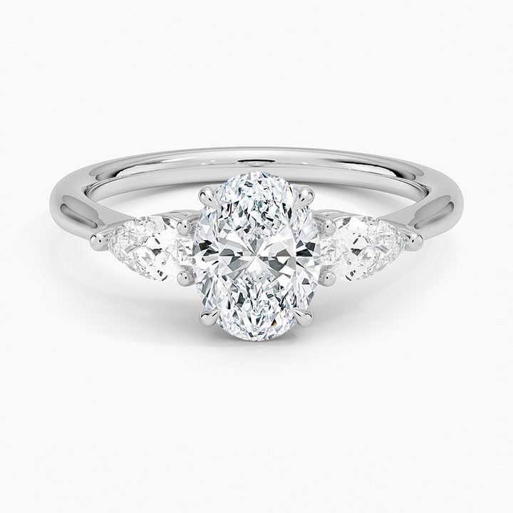 ANILLO DE COMPROMISO DE TRES PIEDRAS (1,0 +0,37 ct )PERSONALIZADOS - Oval Cut
