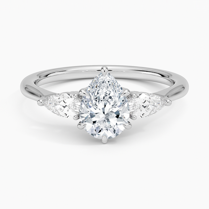 ANILLO DE COMPROMISO DE TRES PIEDRAS (1,0 +0,37 ct )PERSONALIZADOS - Pear Cut