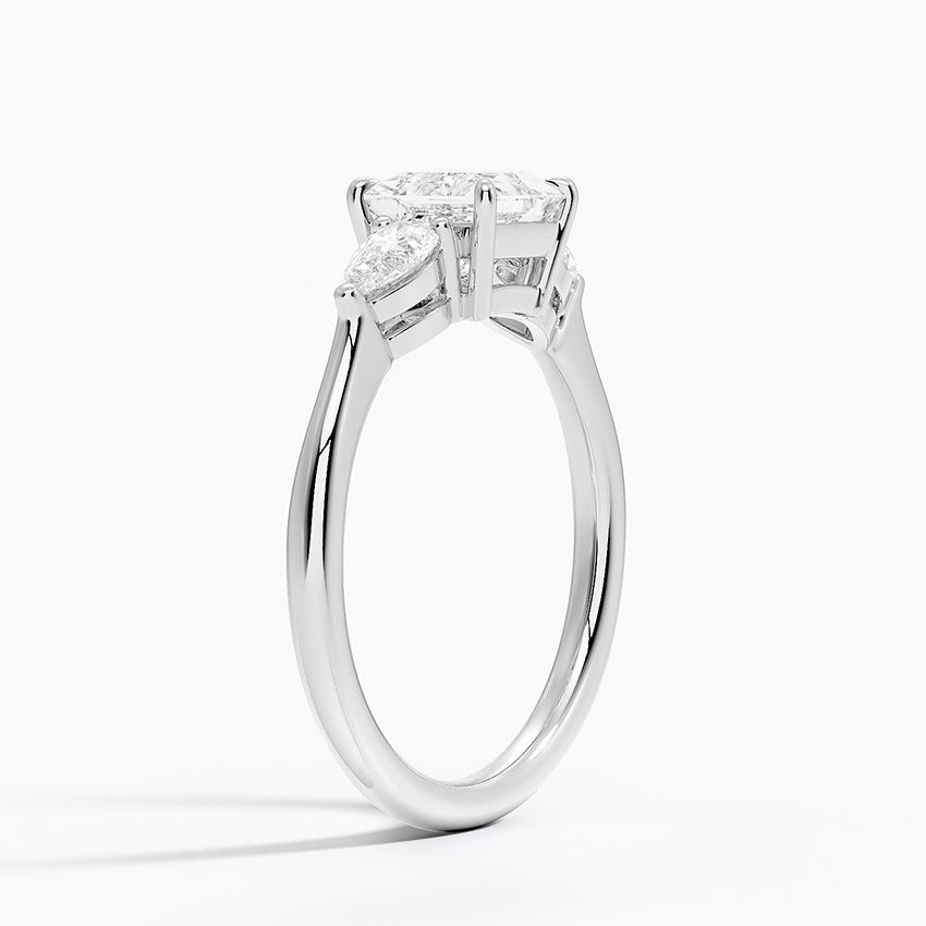 ANILLO DE COMPROMISO DE TRES PIEDRAS (1,0 +0,37 ct )PERSONALIZADOS - Princess Cut