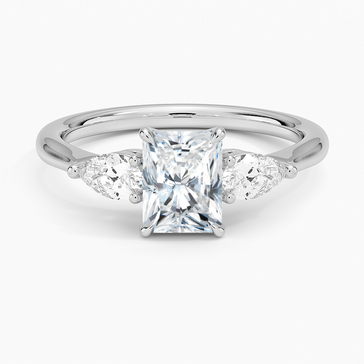 ANILLO DE COMPROMISO DE TRES PIEDRAS (1,0 +0,37 ct )PERSONALIZADOS - Radiant Cut