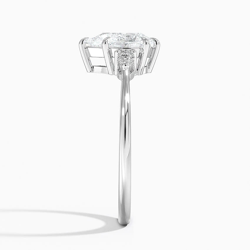 ANILLO DE COMPROMISO PETITE (1,25 + 0,11 CT) PERSONALIZADO - Pear Cut