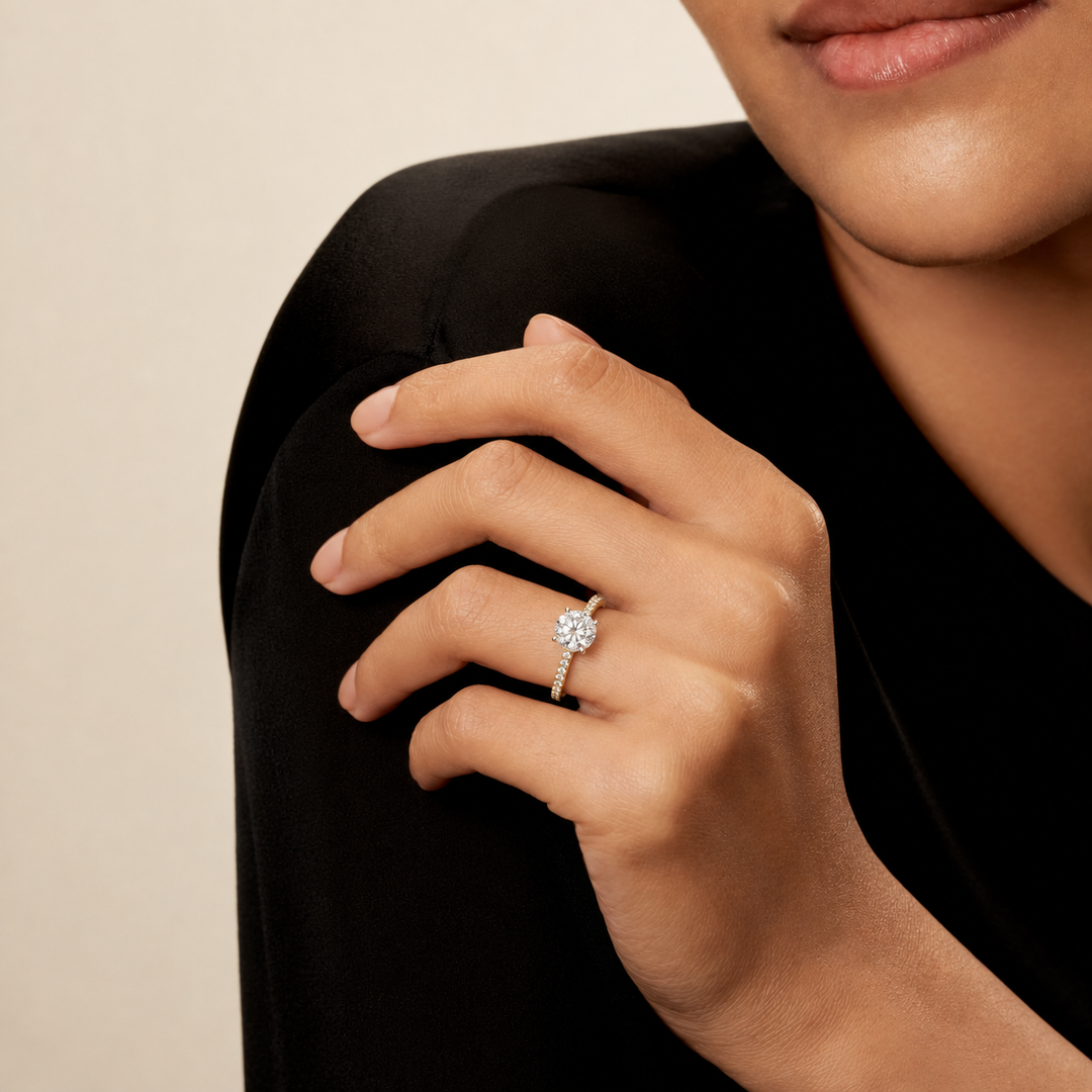 Anillo de compromiso bi color (1,0 + 0,22 ct) - Round Cut