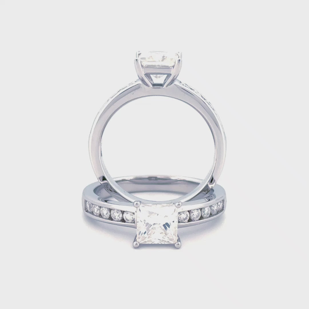 ANILLO MOISSANITAS VVS1 CORTE PRINCESS