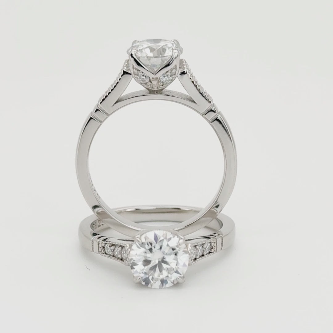 ANILLO DE COMPROMISO LUZ DE LUNA