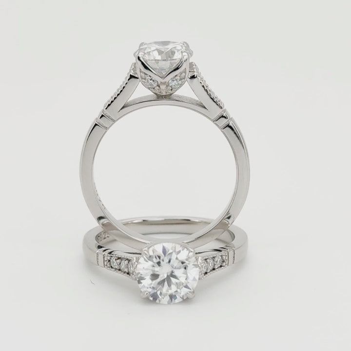 ANILLO DE COMPROMISO LUZ DE LUNA
