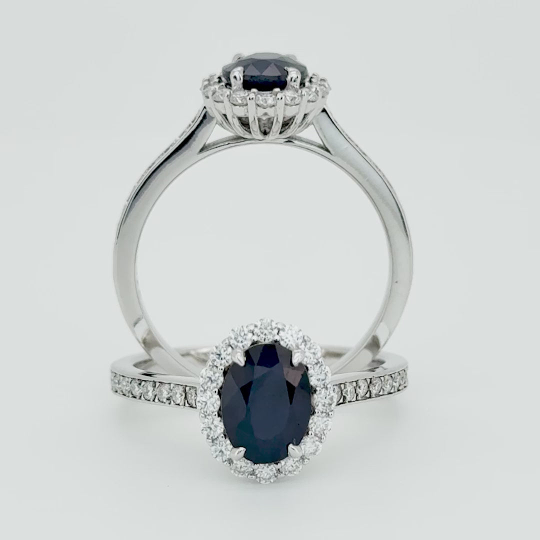 Clásico Anillo de compromiso con zafiro oval natural