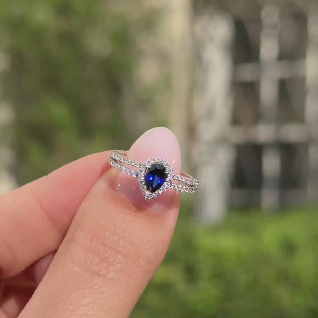 ANILLO DE COMPROMISO VENUS - ZAFIRO Y MOISSANITAS