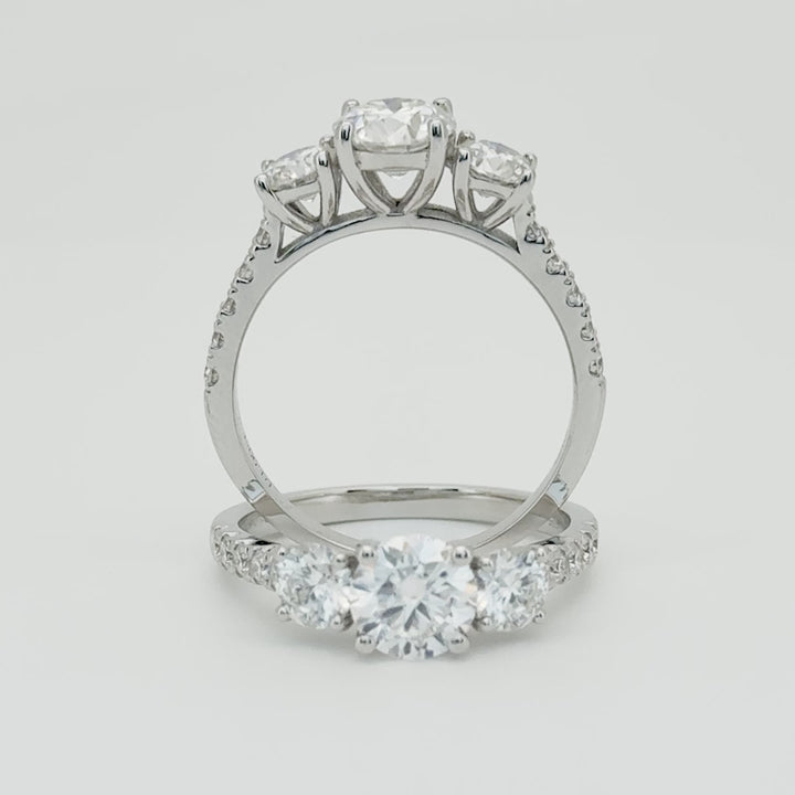 ANILLO DE COMRPOMISOMO EN Trilogía DE MOISSANITAS